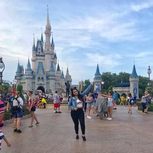 Meet your Posher, Sharon